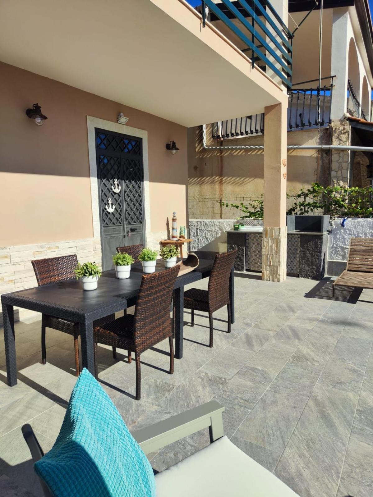 Villetta Indipendente - Zona Vaccarizzo Bagian luar foto