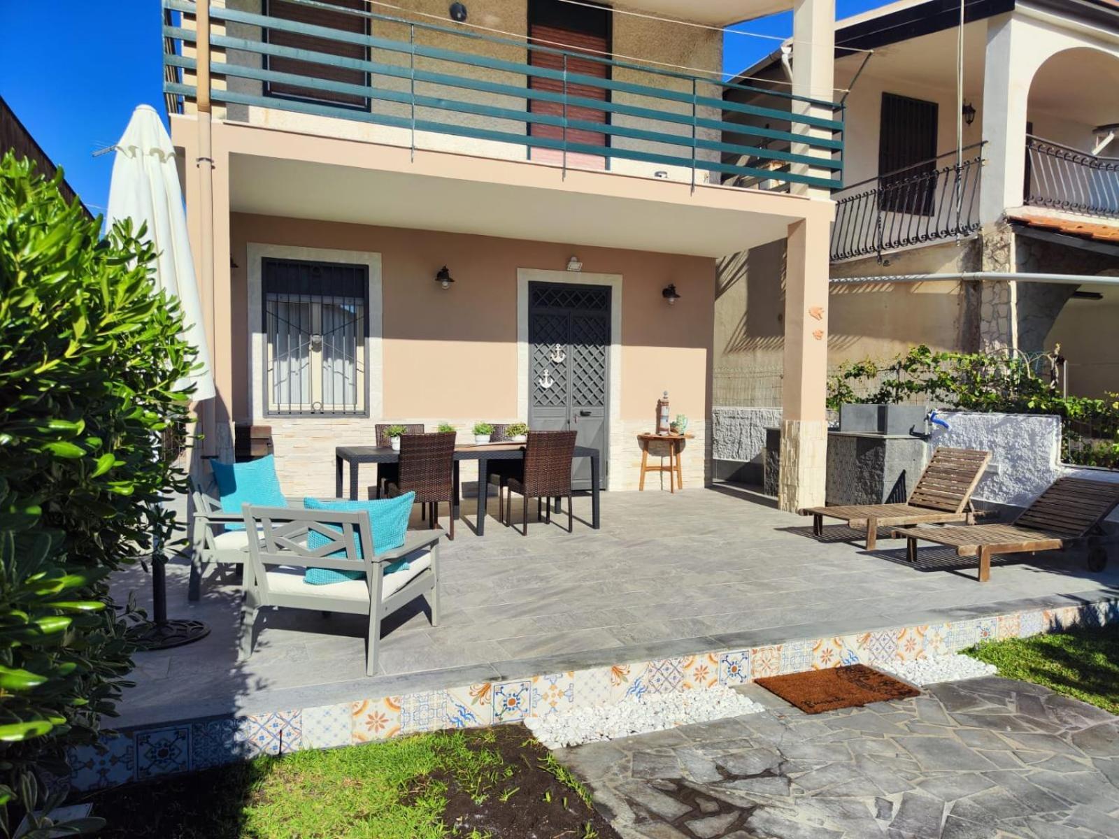 Villetta Indipendente - Zona Vaccarizzo Bagian luar foto